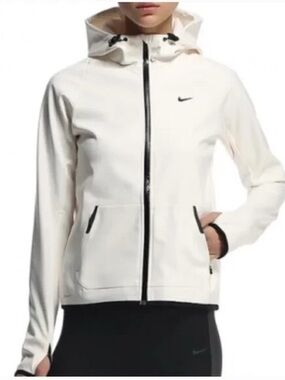 Nike Hypertech Storm-Fit Jacket Women’s XL